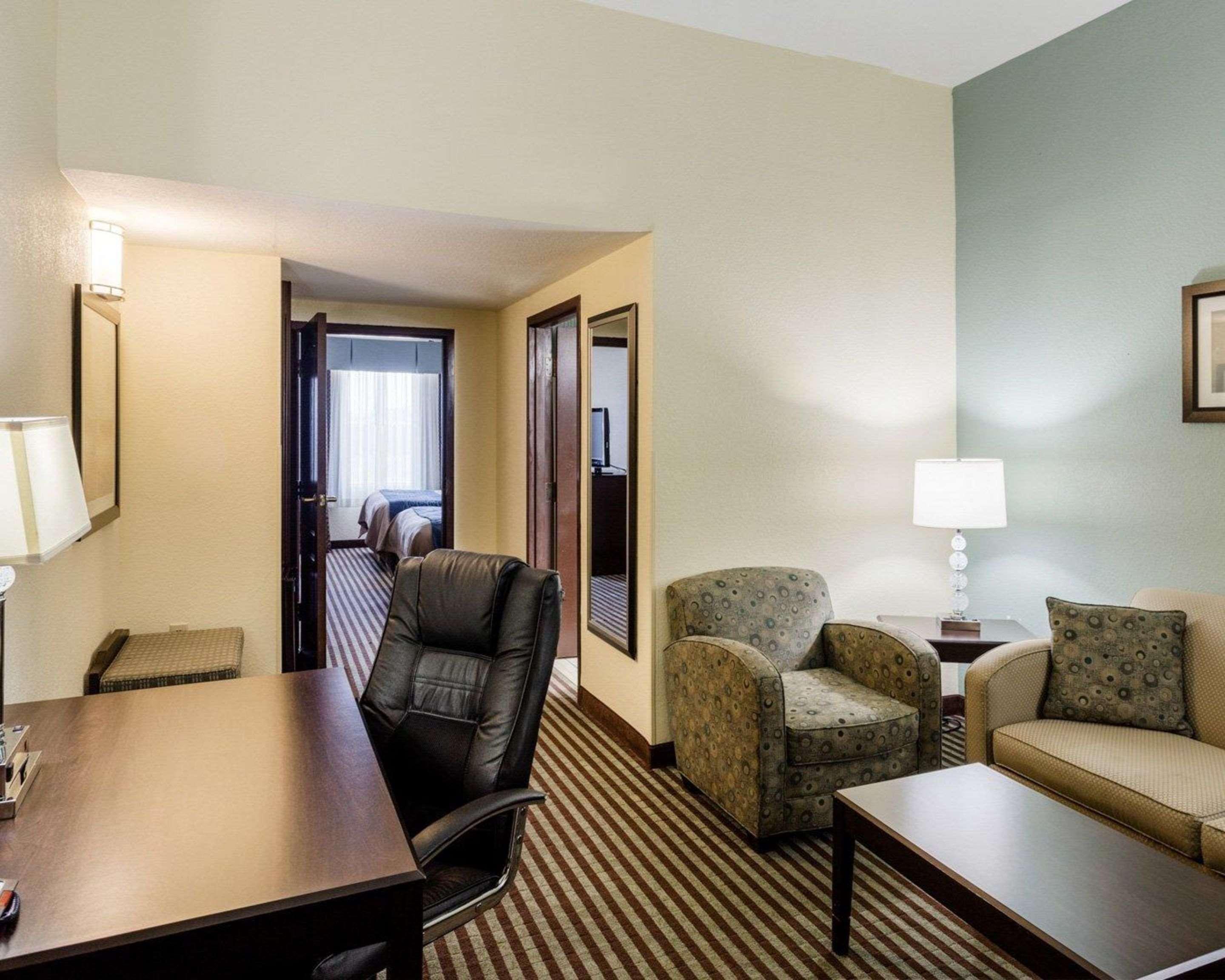 Comfort Inn & Suites Grenada Εξωτερικό φωτογραφία