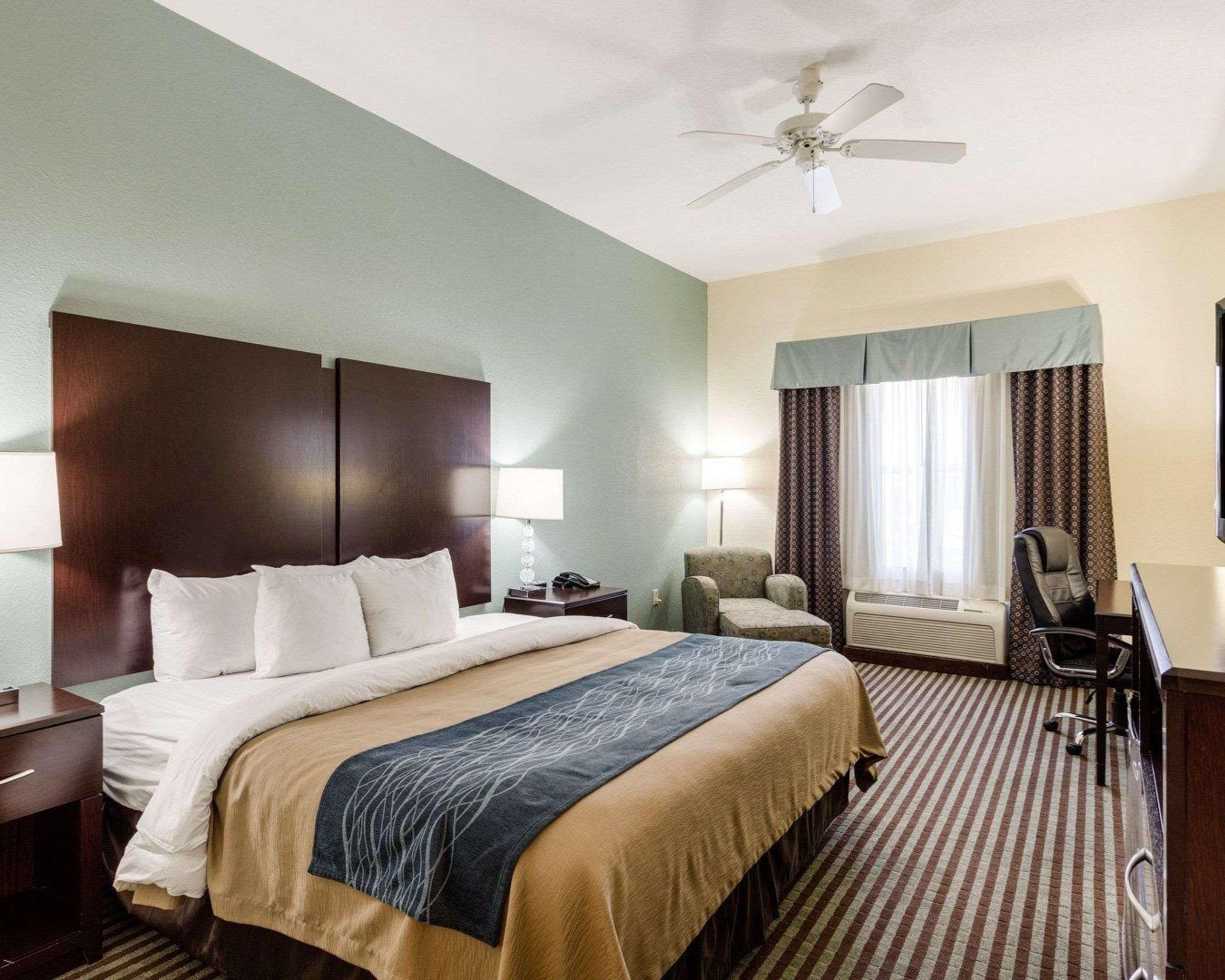 Comfort Inn & Suites Grenada Εξωτερικό φωτογραφία