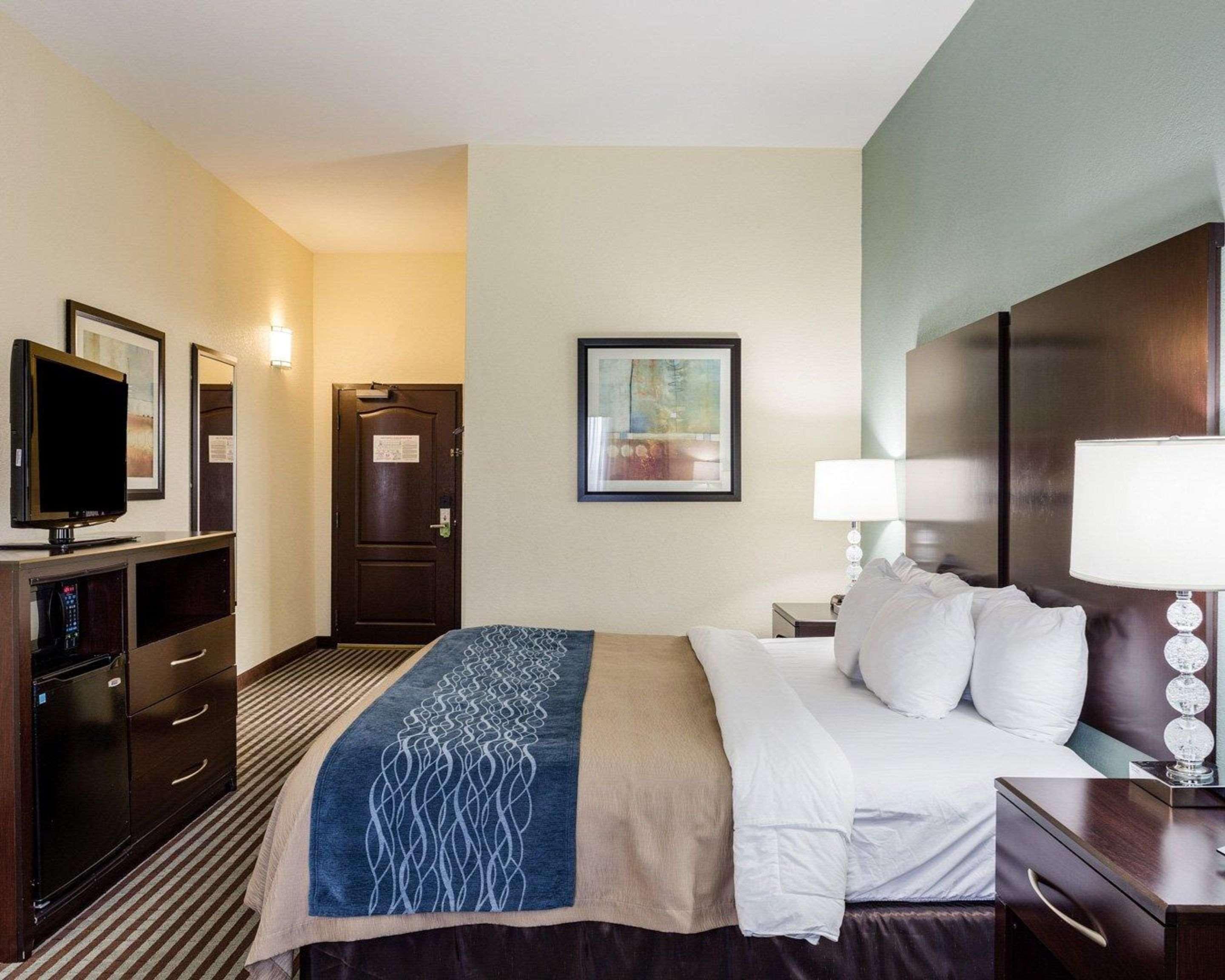 Comfort Inn & Suites Grenada Εξωτερικό φωτογραφία