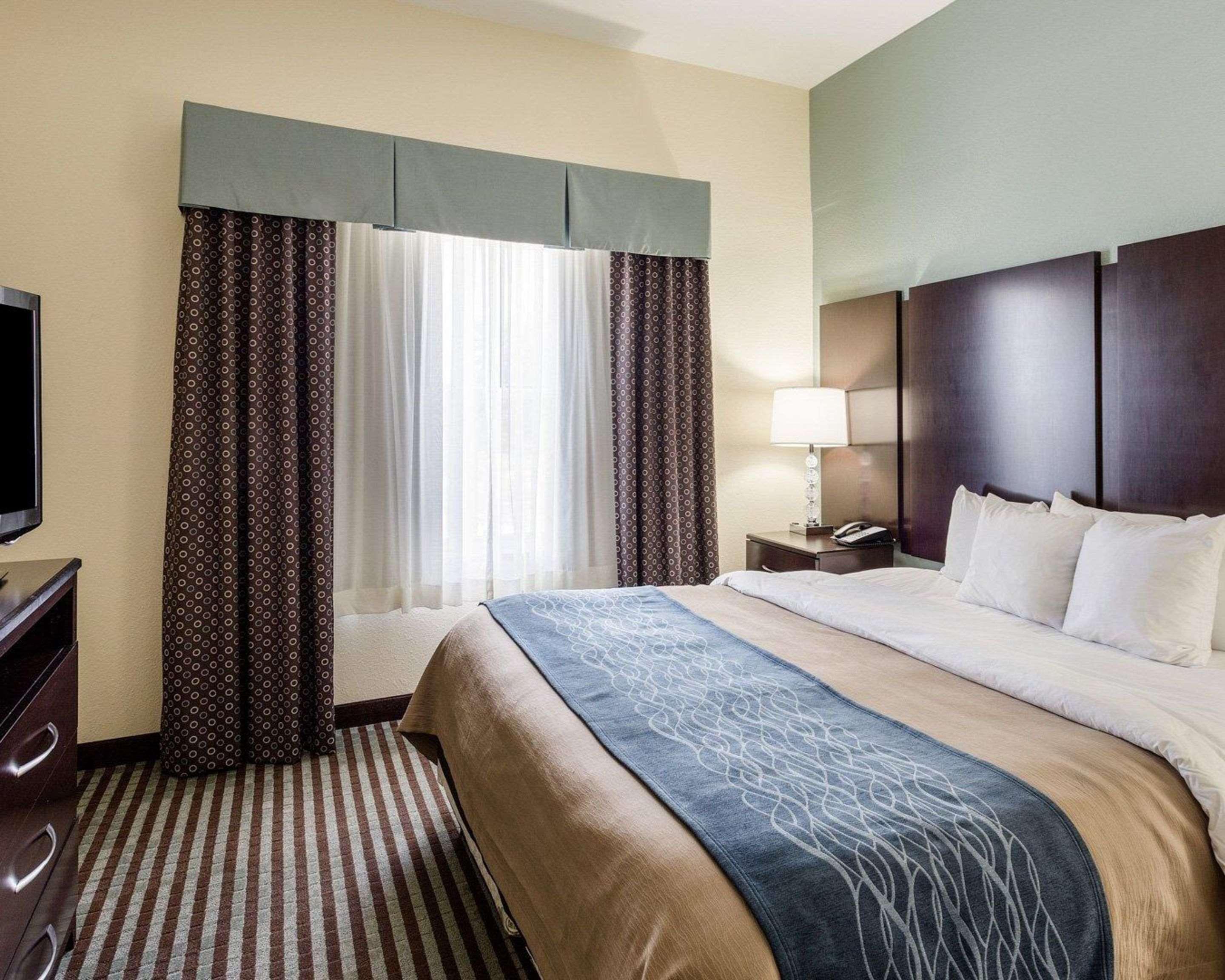 Comfort Inn & Suites Grenada Εξωτερικό φωτογραφία