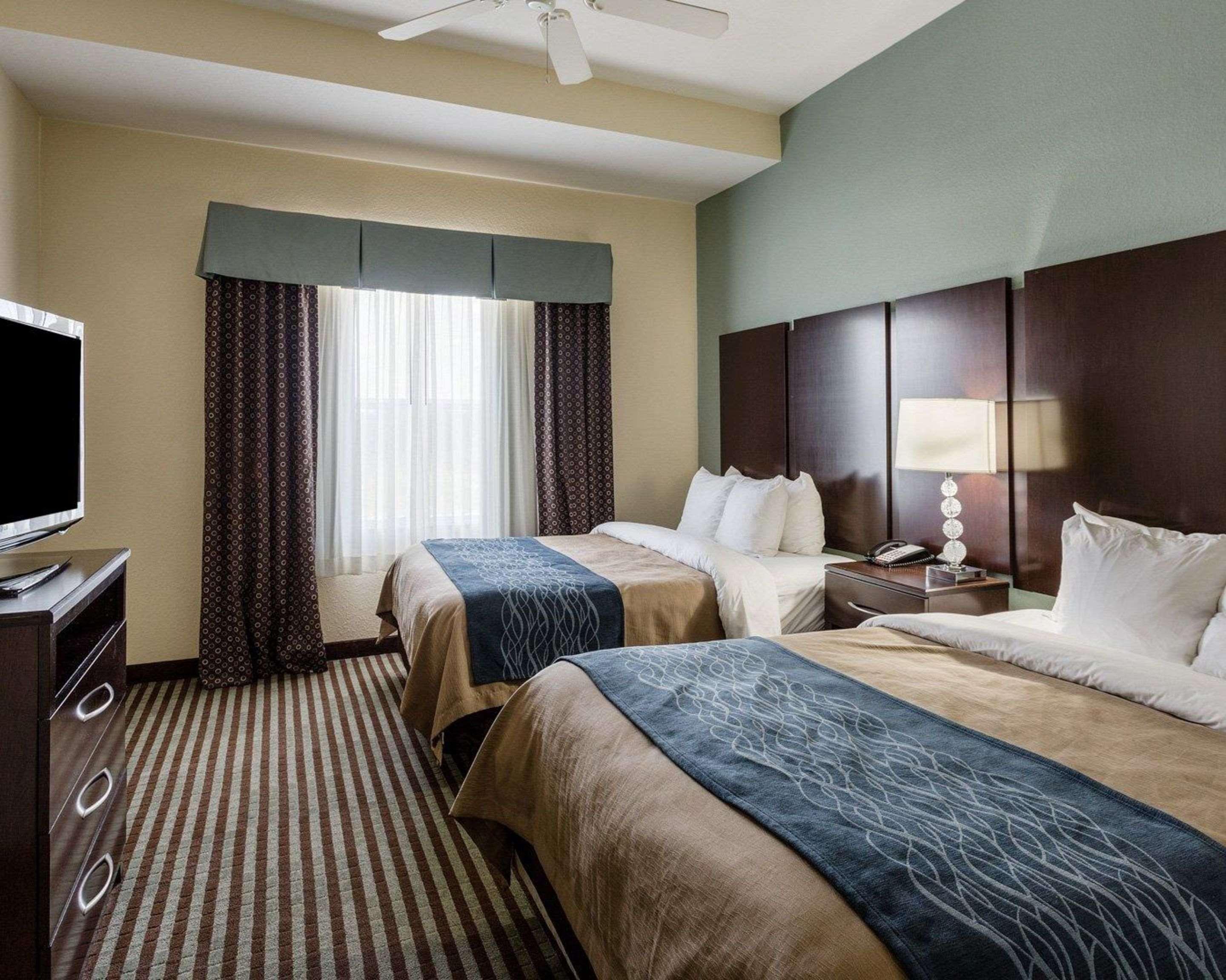 Comfort Inn & Suites Grenada Εξωτερικό φωτογραφία