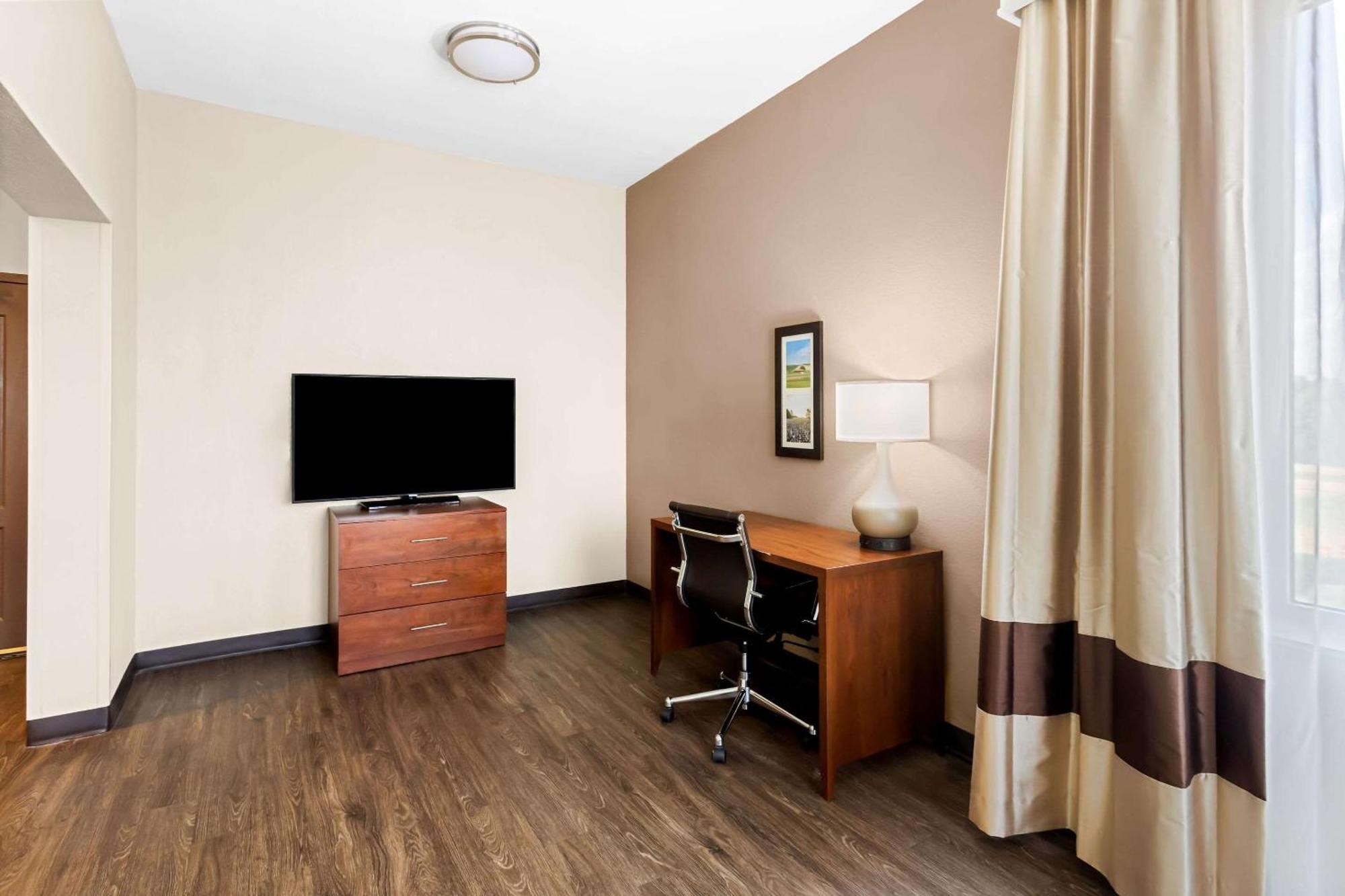Comfort Inn & Suites Grenada Εξωτερικό φωτογραφία