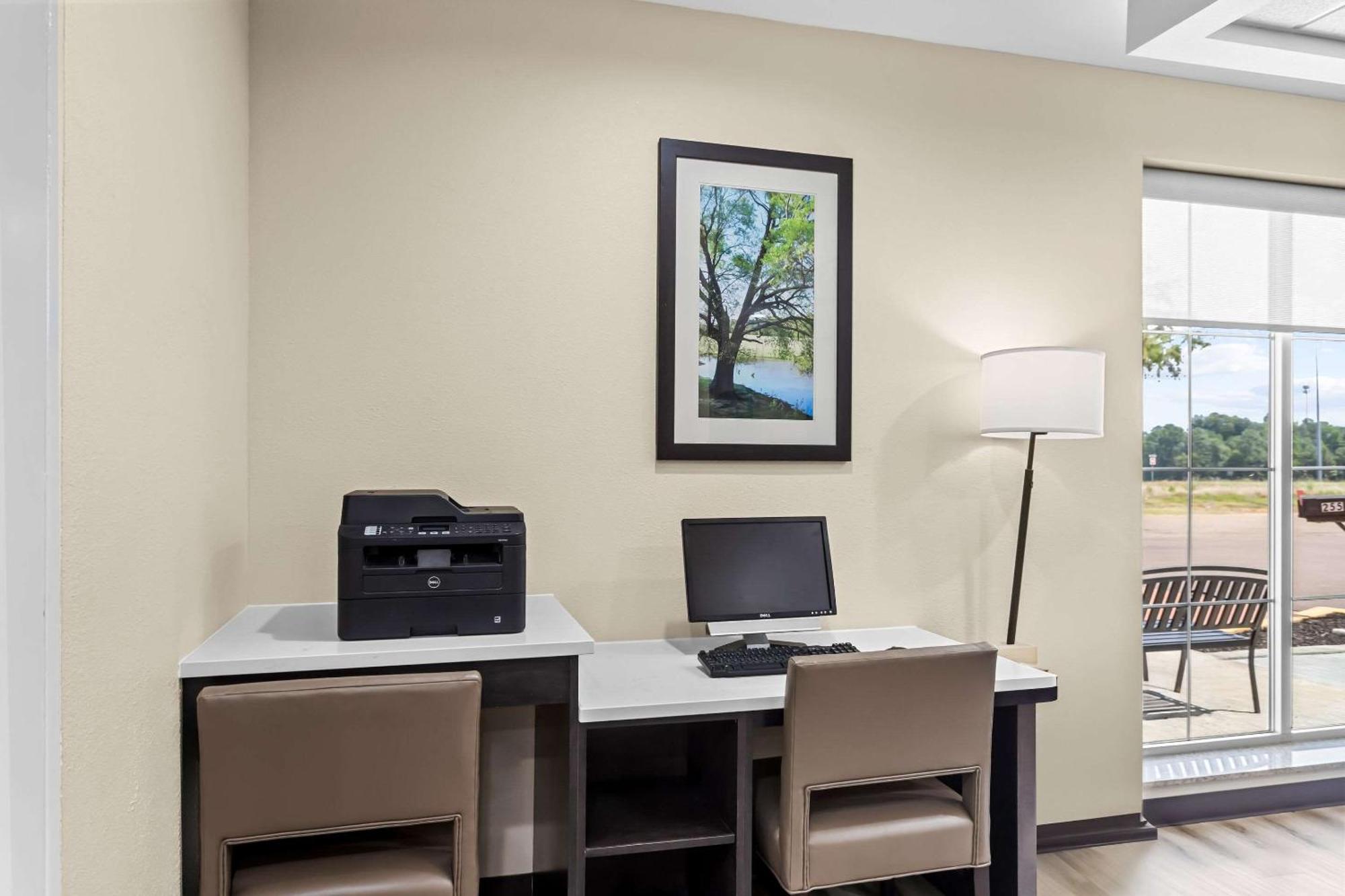 Comfort Inn & Suites Grenada Εξωτερικό φωτογραφία