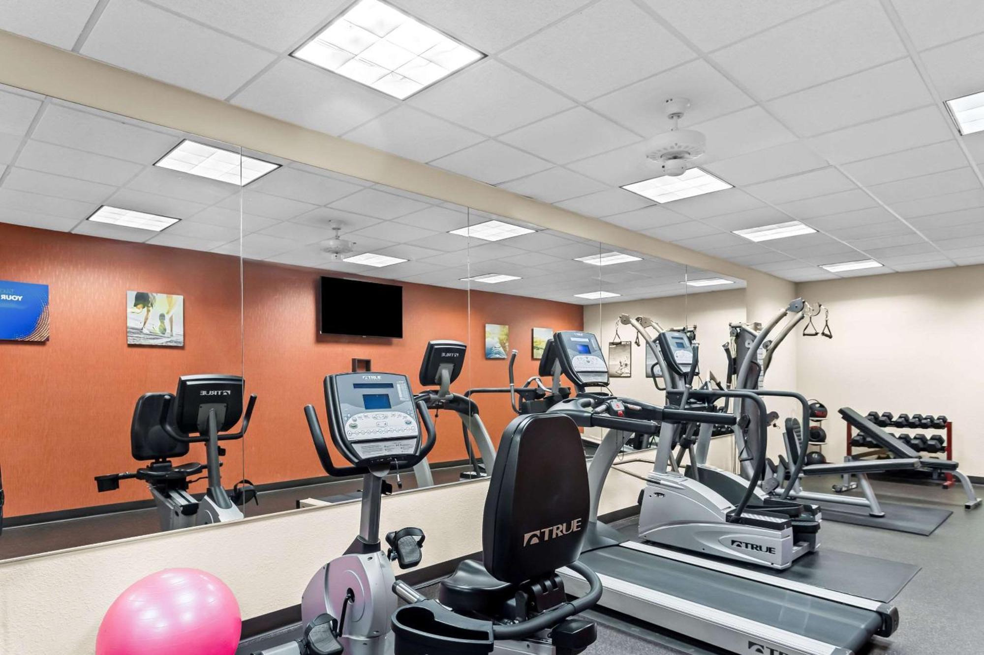 Comfort Inn & Suites Grenada Εξωτερικό φωτογραφία
