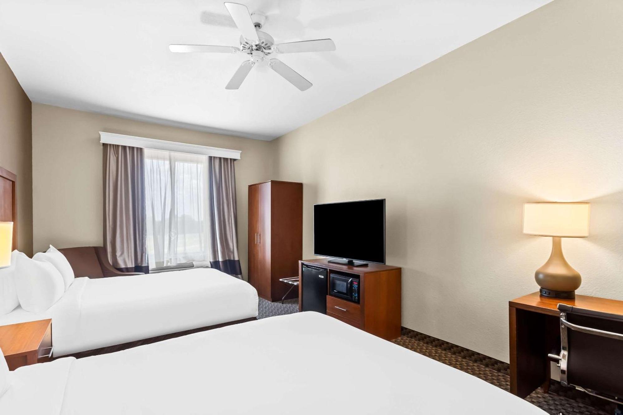 Comfort Inn & Suites Grenada Εξωτερικό φωτογραφία