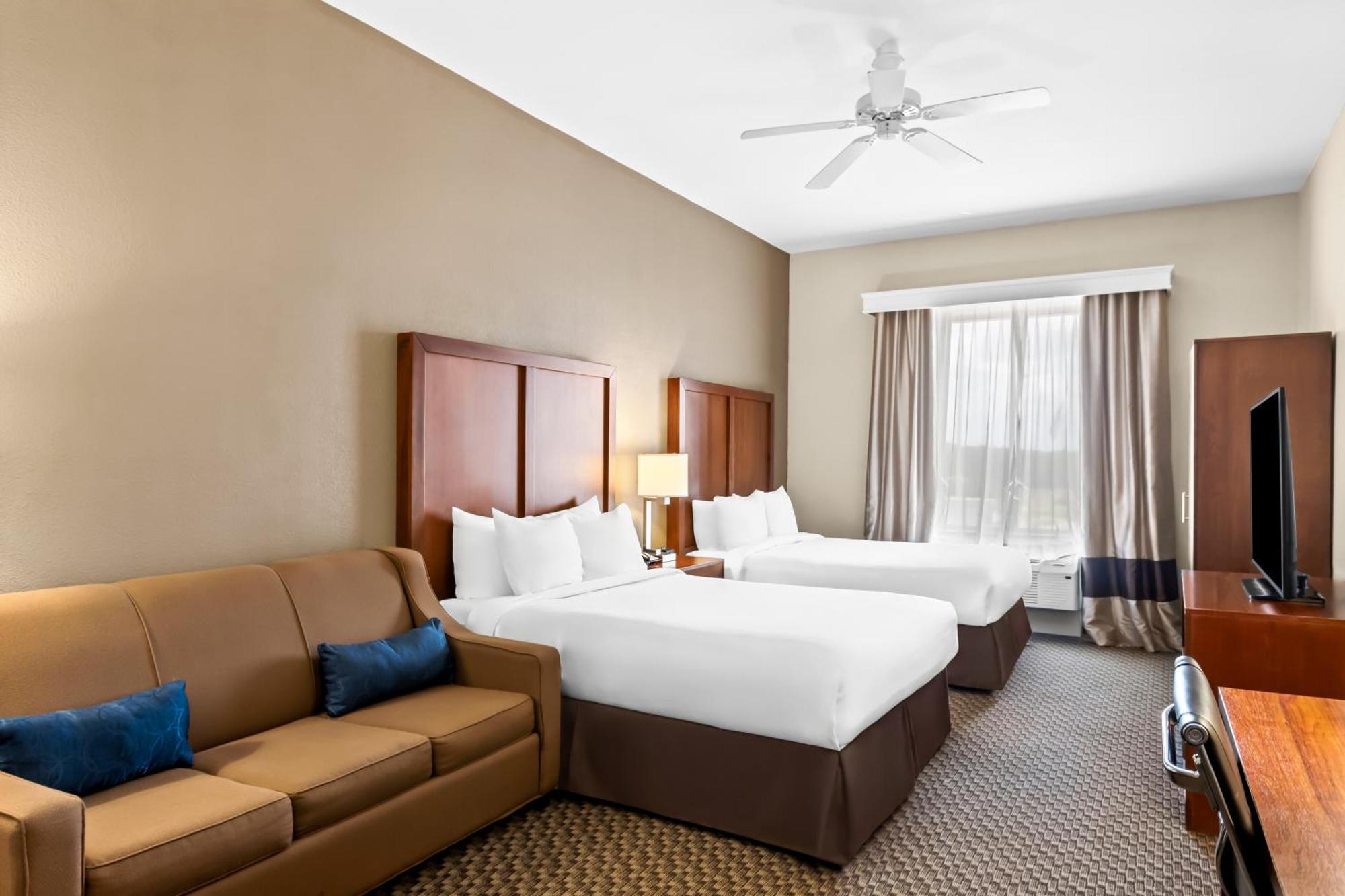 Comfort Inn & Suites Grenada Εξωτερικό φωτογραφία